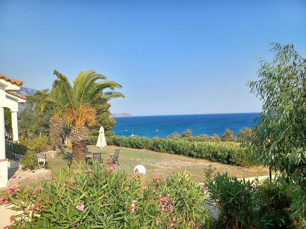 Nerissa 3, Two Bedroom Beach House سبارتيا اليونان