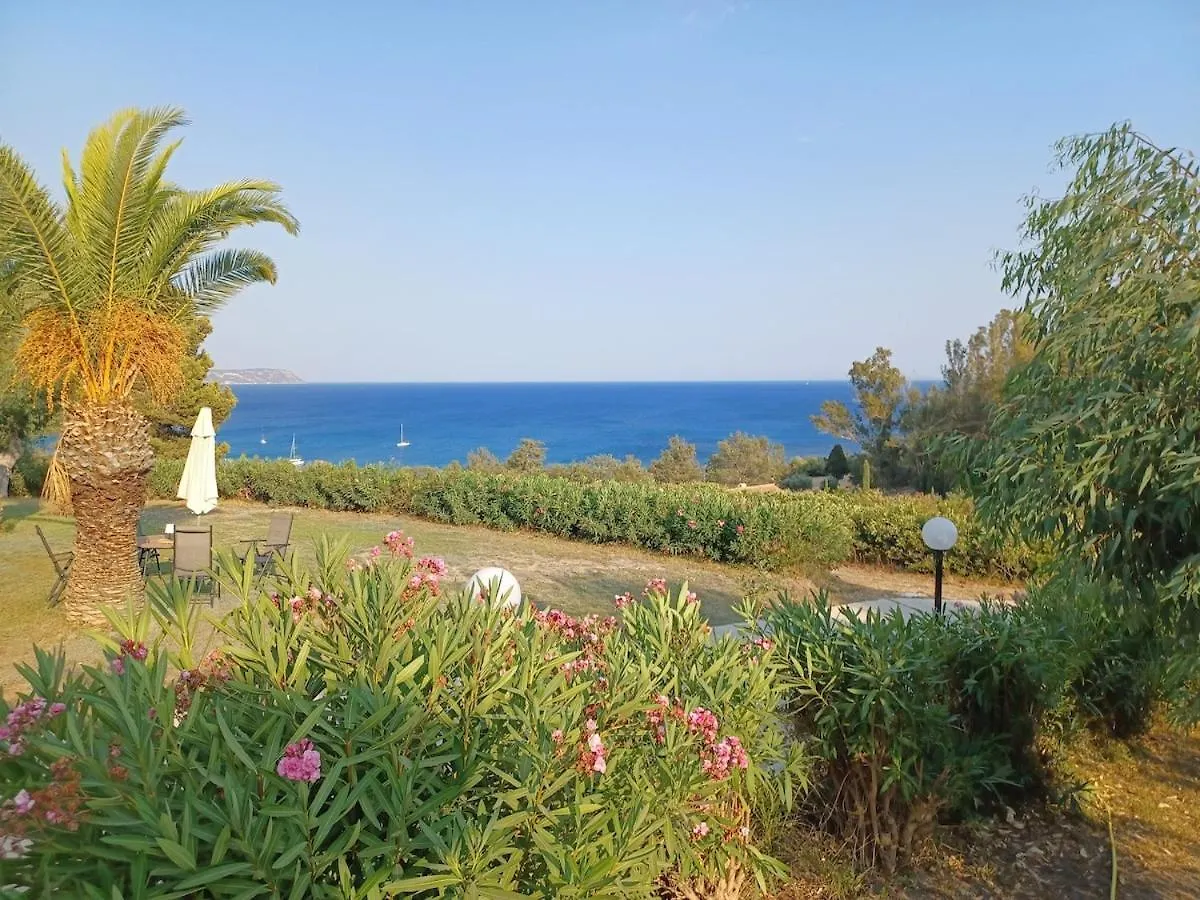 Nerissa 3, Two Bedroom Beach House سبارتيا 0*,  اليونان