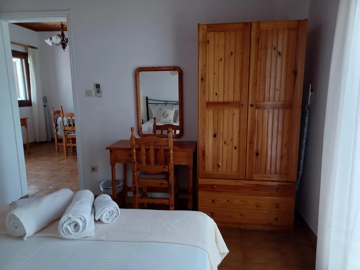 بيت للعطل Nerissa 3, Two Bedroom Beach House سبارتيا