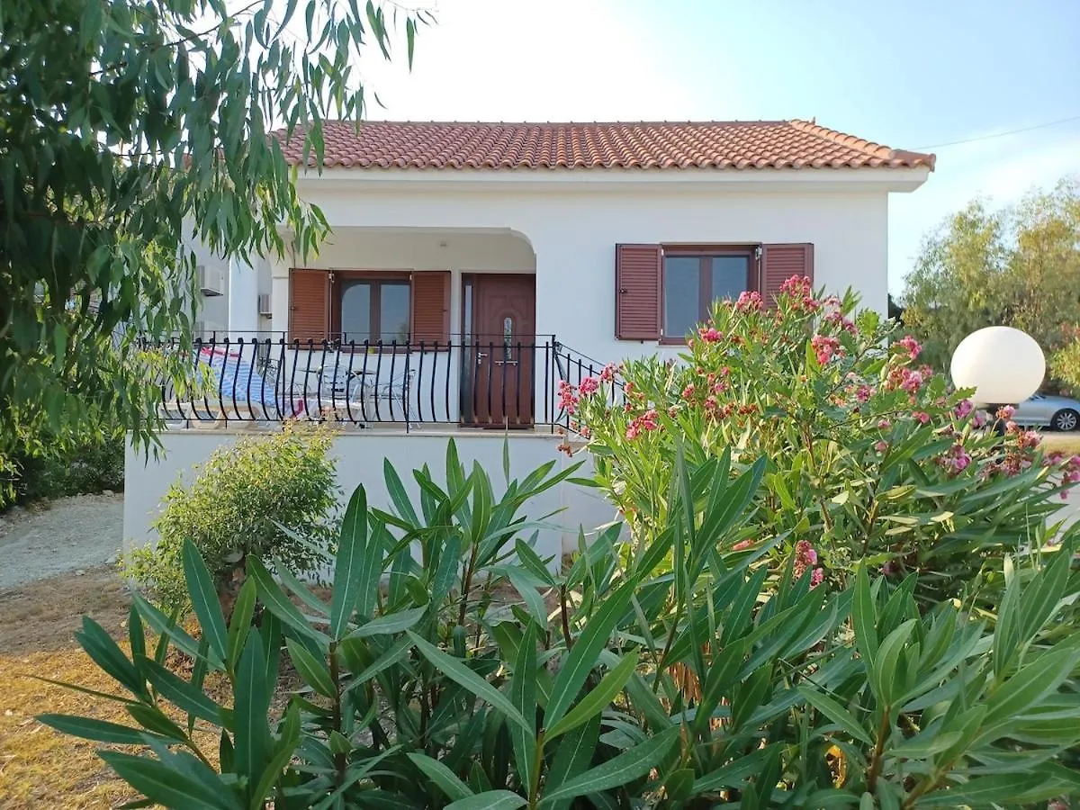 بيت للعطل Nerissa 3, Two Bedroom Beach House سبارتيا